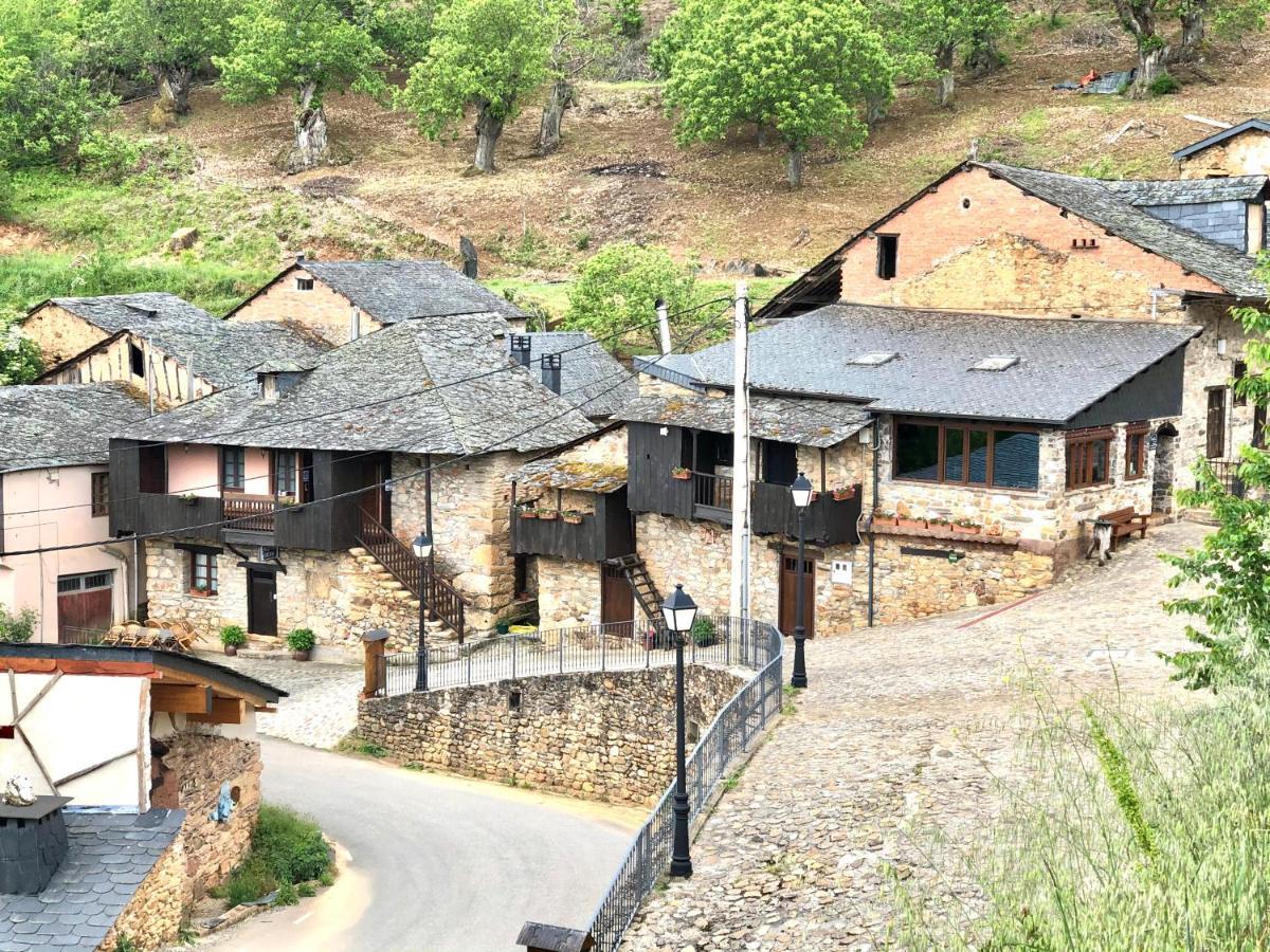 Hotel Rural El Lagar De Las Medulas Orellan ภายนอก รูปภาพ