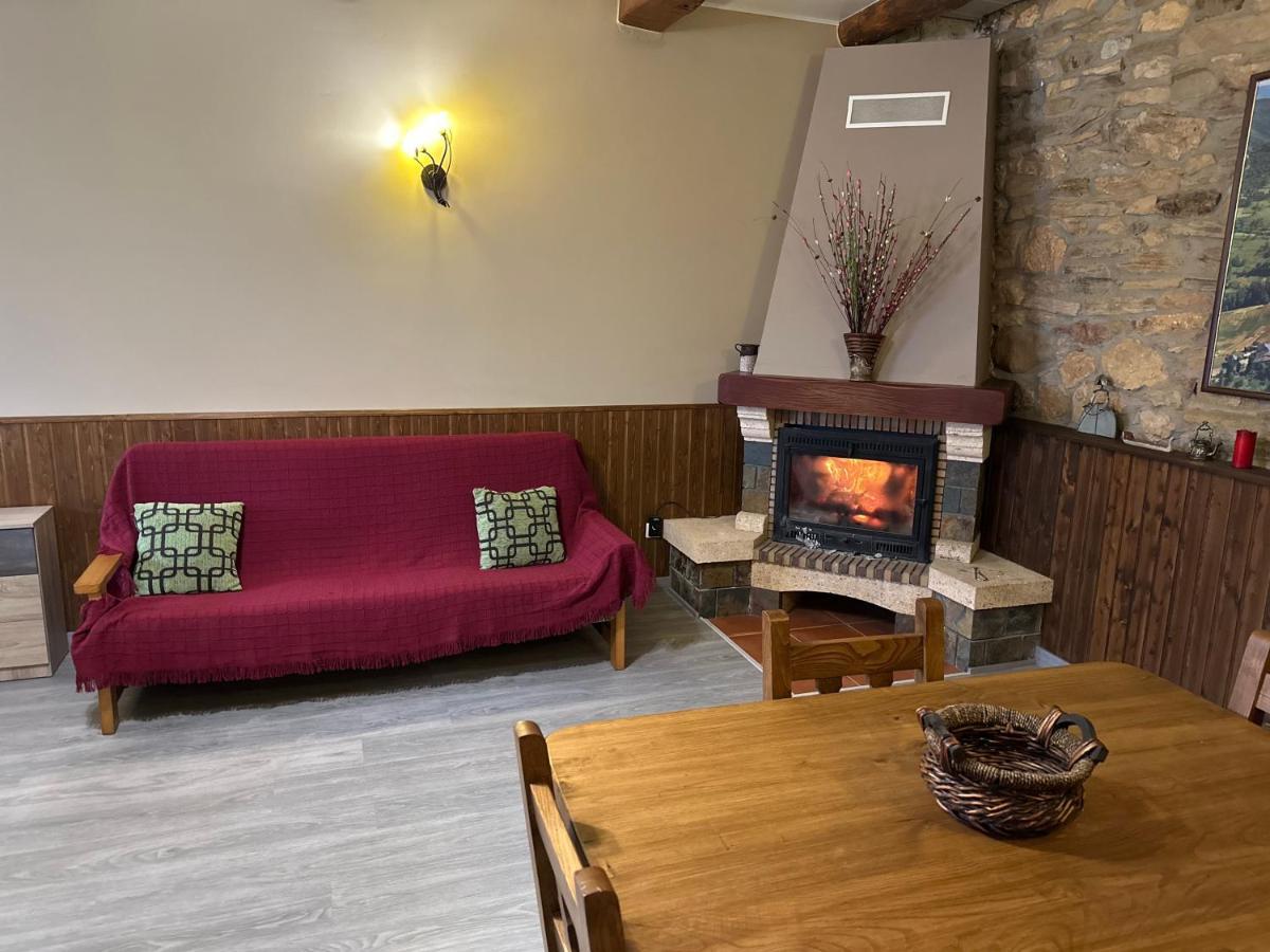 Hotel Rural El Lagar De Las Medulas Orellan ภายนอก รูปภาพ