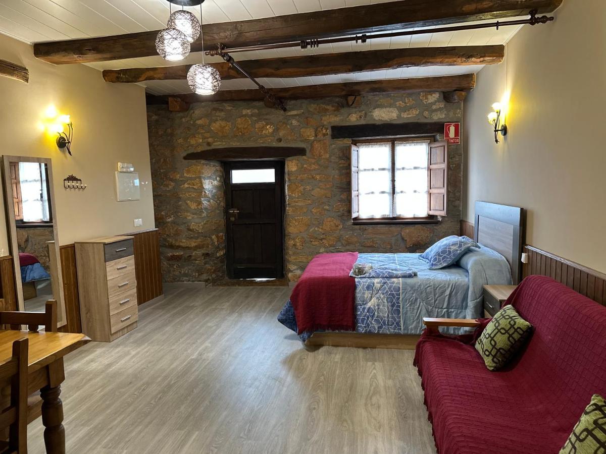 Hotel Rural El Lagar De Las Medulas Orellan ภายนอก รูปภาพ