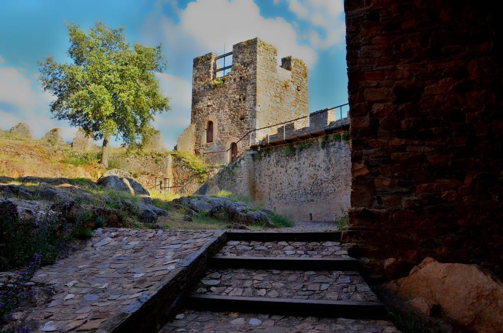 Hotel Rural El Lagar De Las Medulas Orellan ภายนอก รูปภาพ