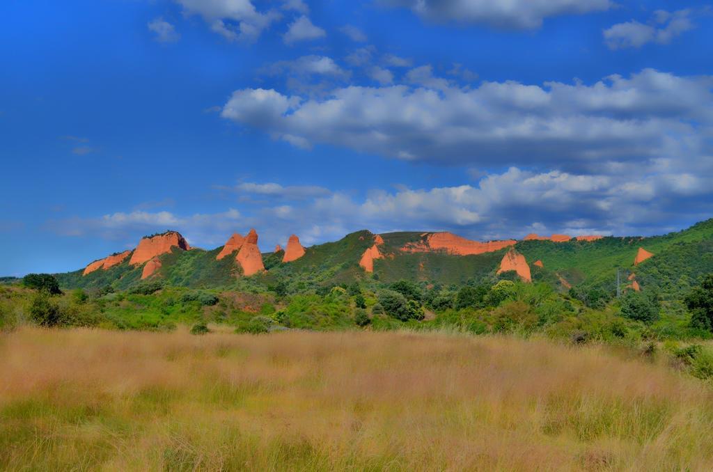 Hotel Rural El Lagar De Las Medulas Orellan ภายนอก รูปภาพ