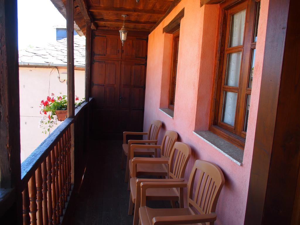 Hotel Rural El Lagar De Las Medulas Orellan ภายนอก รูปภาพ