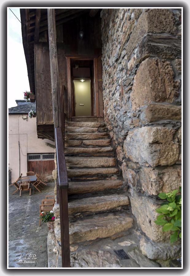 Hotel Rural El Lagar De Las Medulas Orellan ภายนอก รูปภาพ