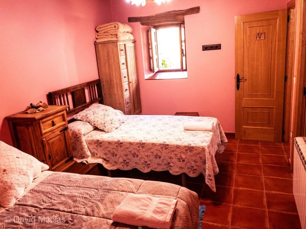 Hotel Rural El Lagar De Las Medulas Orellan ภายนอก รูปภาพ